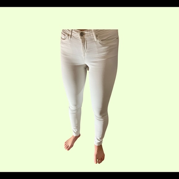 Natalie RW& Co white jeans - Picture 2 of 6